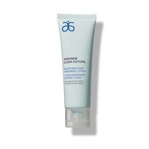 Arbonne Clear Future: Mattifying Acne Treatment Lotion